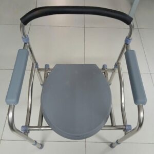 Mẹo điều chỉnh ghế tắm theo chiều cao giúp người cao tuổi an toàn