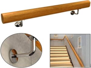 Review tay vịn cầu thang chắc chắn cho gia đình có người lớn tuổi
